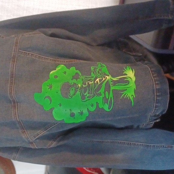 Jacket - Picture 2 of 2